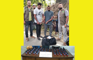 ঝিনাইদহে ফেনসিডিল সহ আটক দুই