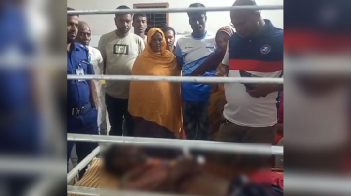 চুয়াডাঙ্গায় মদ পানে ৬ জনের মৃত্যু চুয়াডাঙ্গায় মদ পানে ৬ জনের মৃত্যু