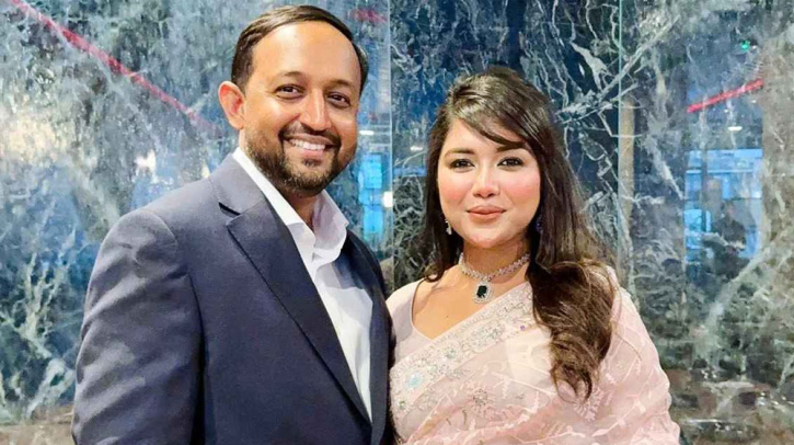 সমালোচনার জবাবে মুখ খুললেন তনির নতুন স্বামী সমালোচনার জবাবে মুখ খুললেন তনির নতুন স্বামী